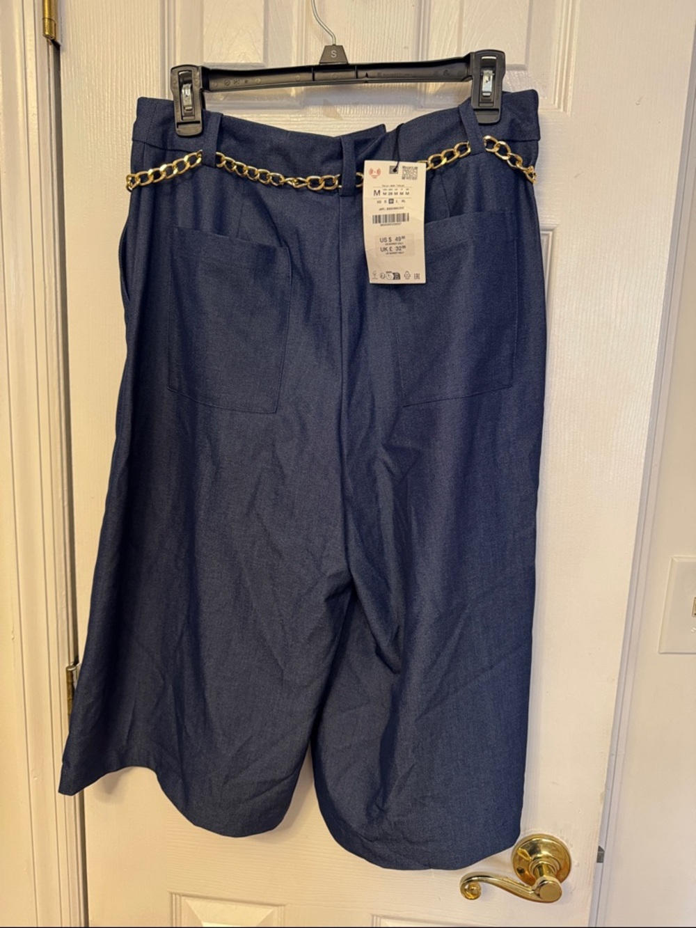 Zara - Picture 2 of 2